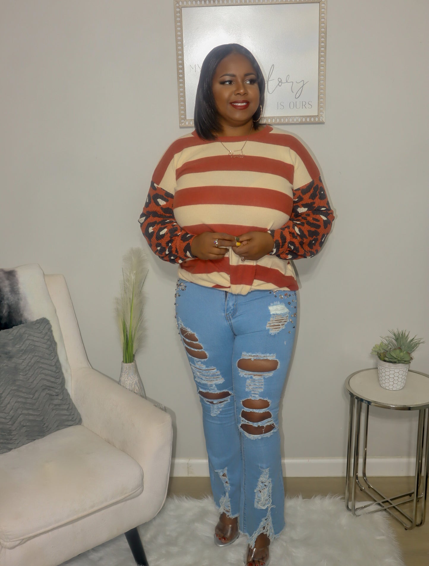 Pearls in Distress Jeans
